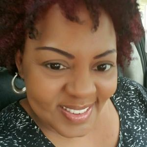 Meet your Posher, Natashia